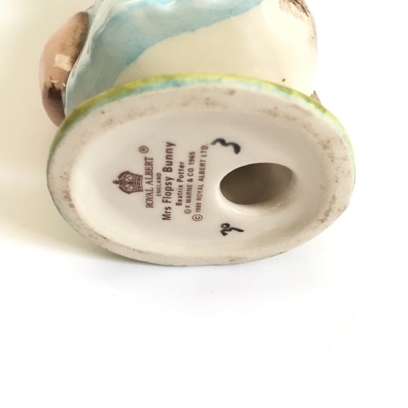 Beatrix Potter Royal Albert Mrs Flopsy Bunny, Original Box, 1989 Vintage - Picture 6 of 9